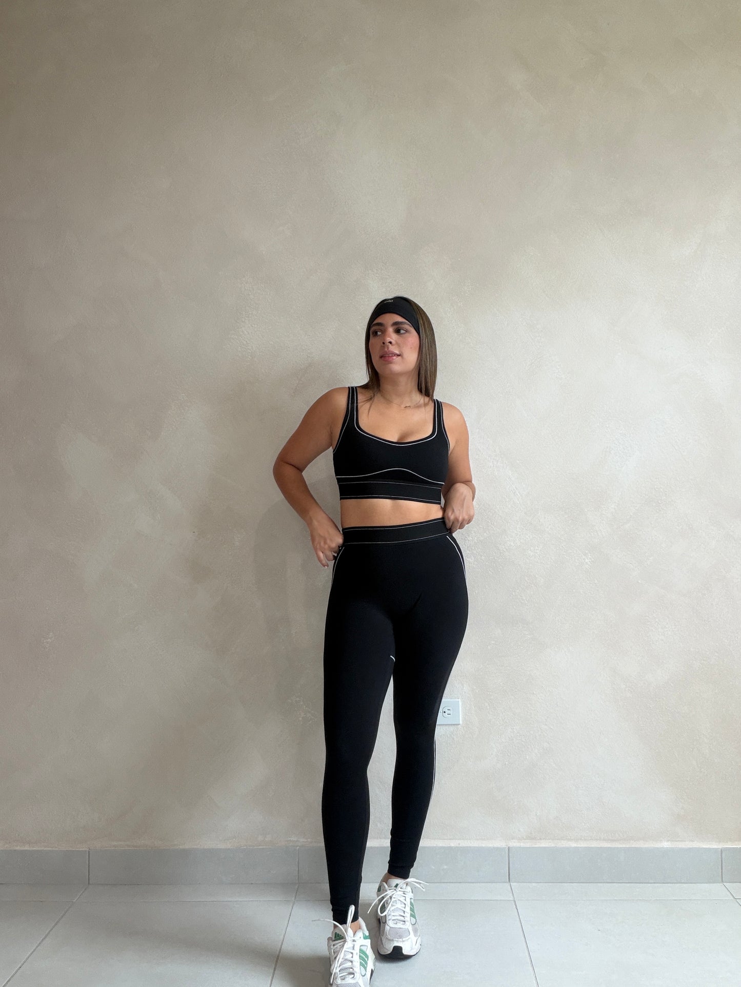 CONTOUR SPORTBRA