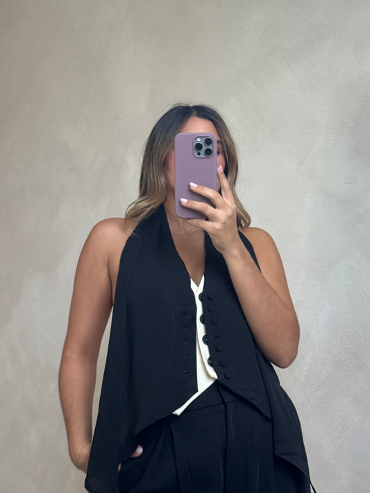 CONTRAST VEST TOP