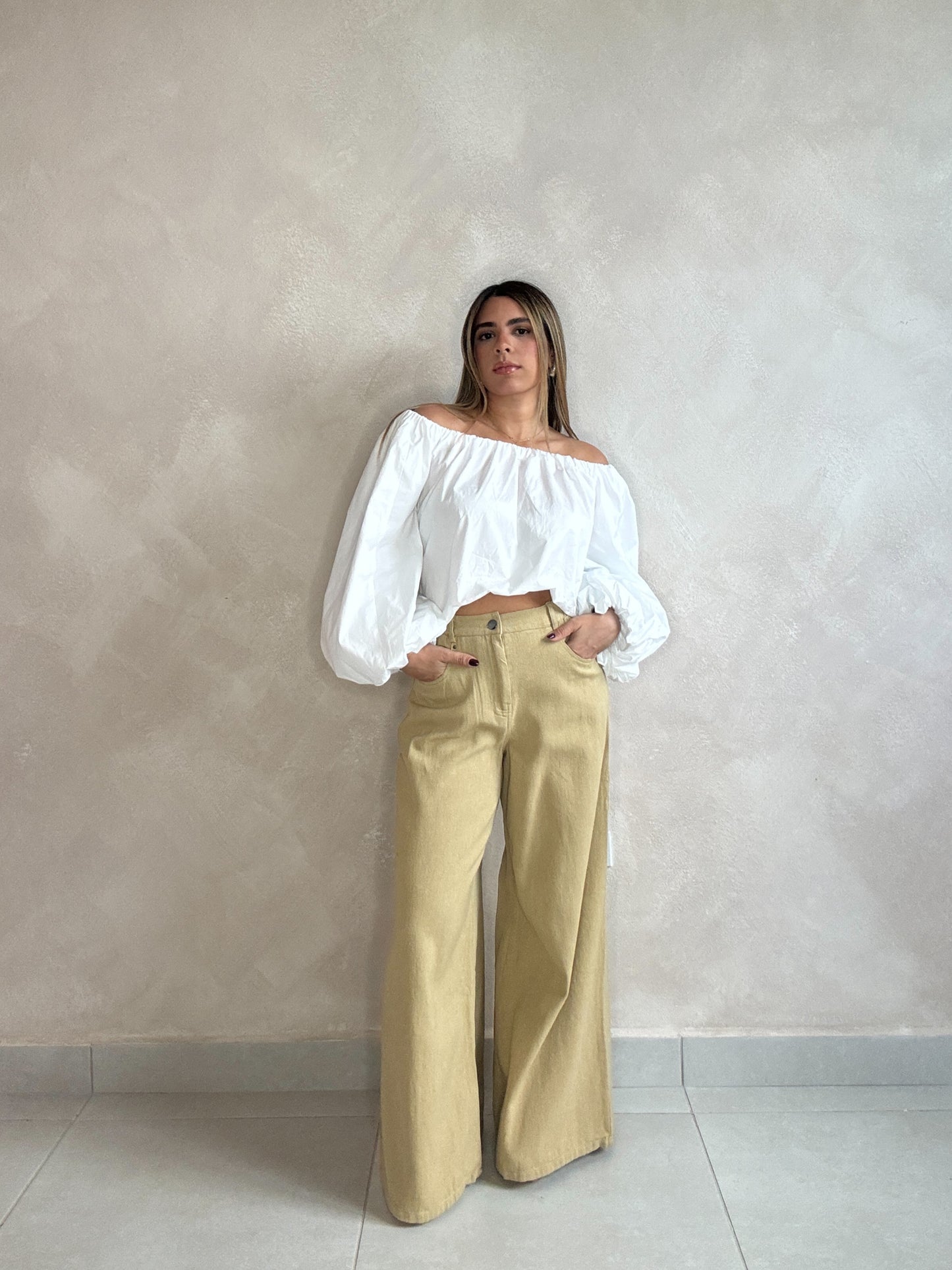 KHAKI PANTS