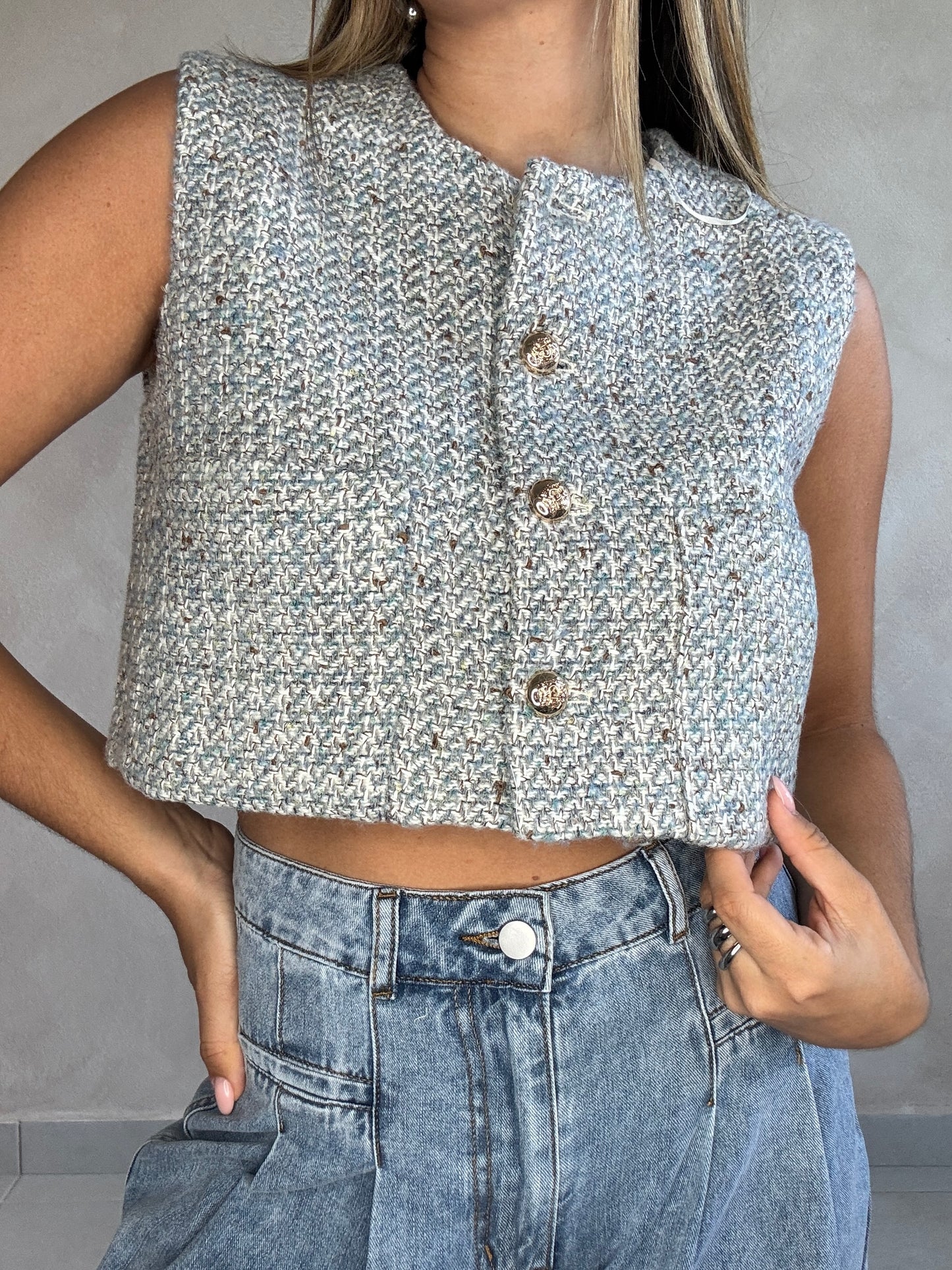TWEED VEST