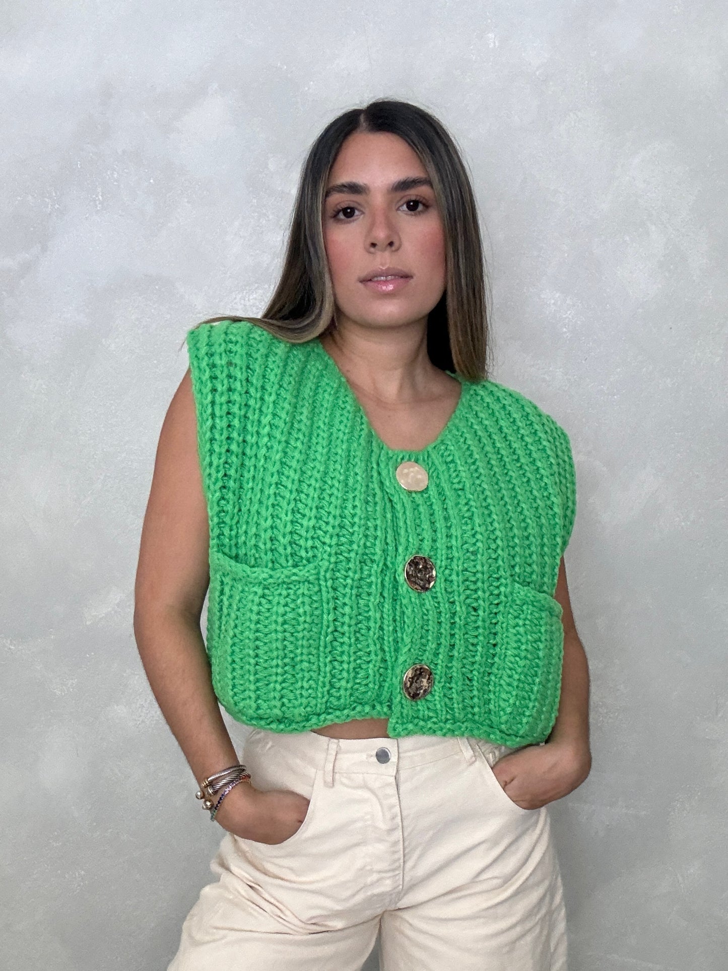 GREEN SWEATER TOP