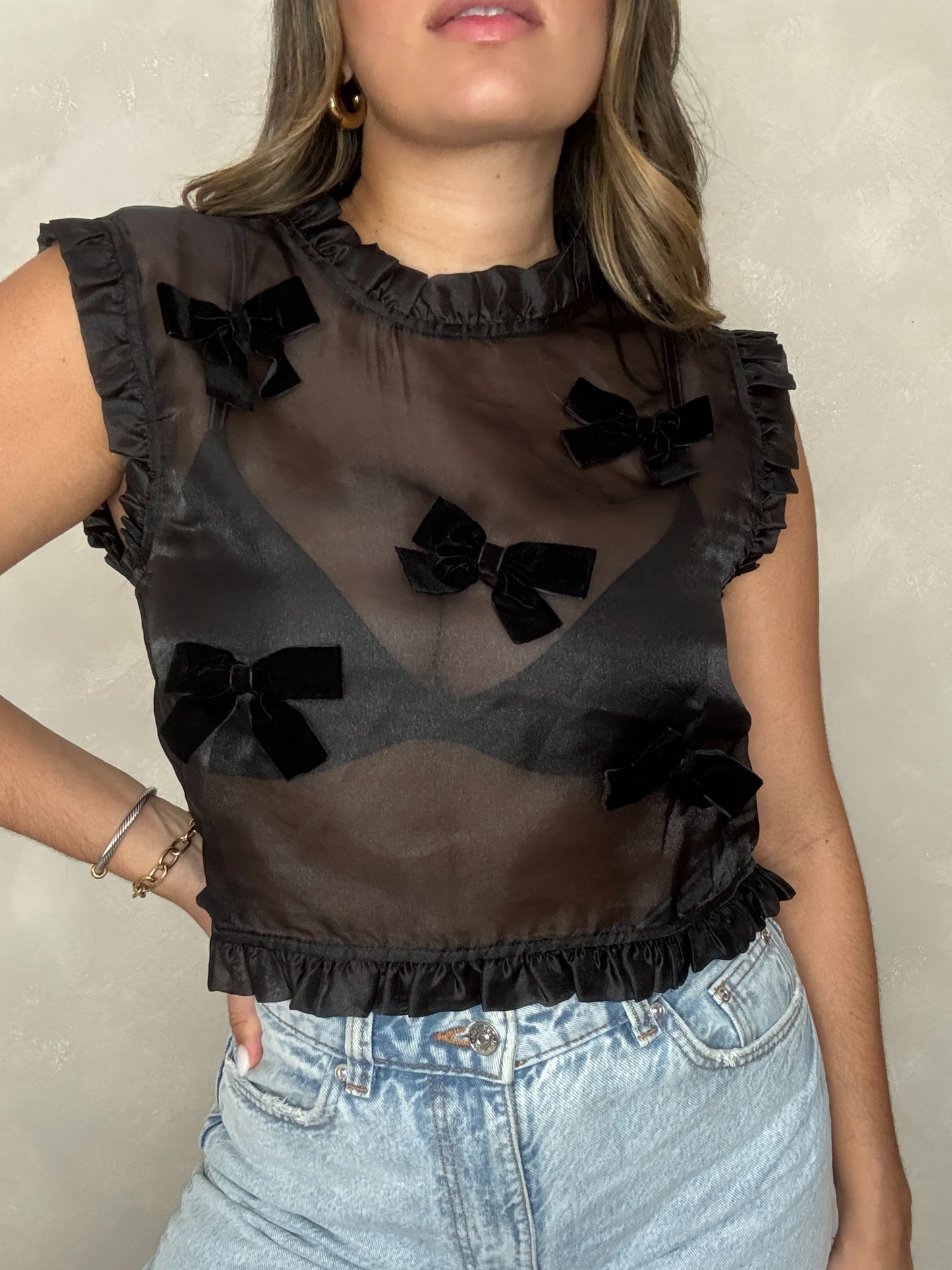 BOWS TOP