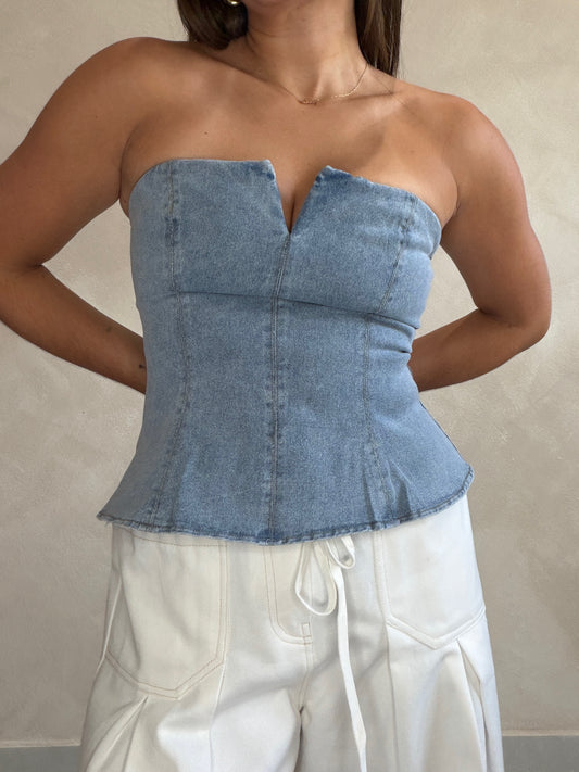 PIA TOP