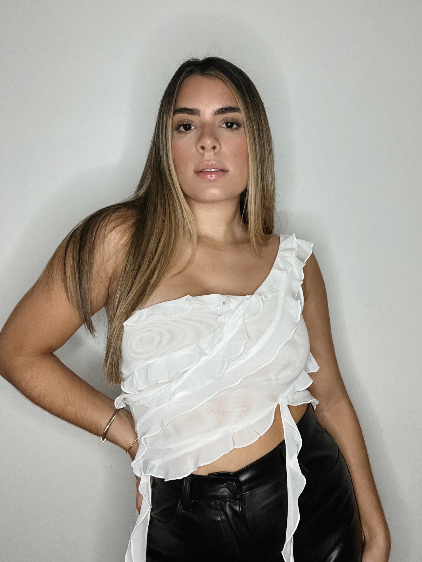 CALIE RUFFLE TOP