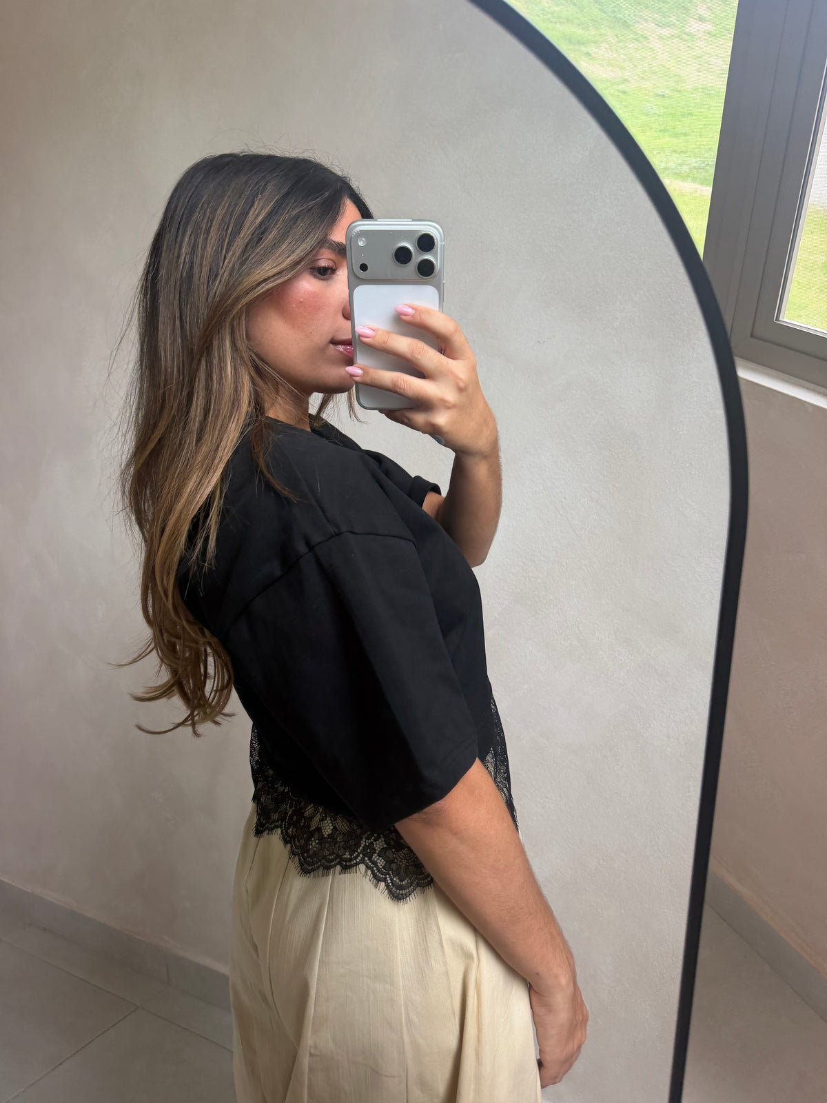 PAOLA BLK LACE TOP