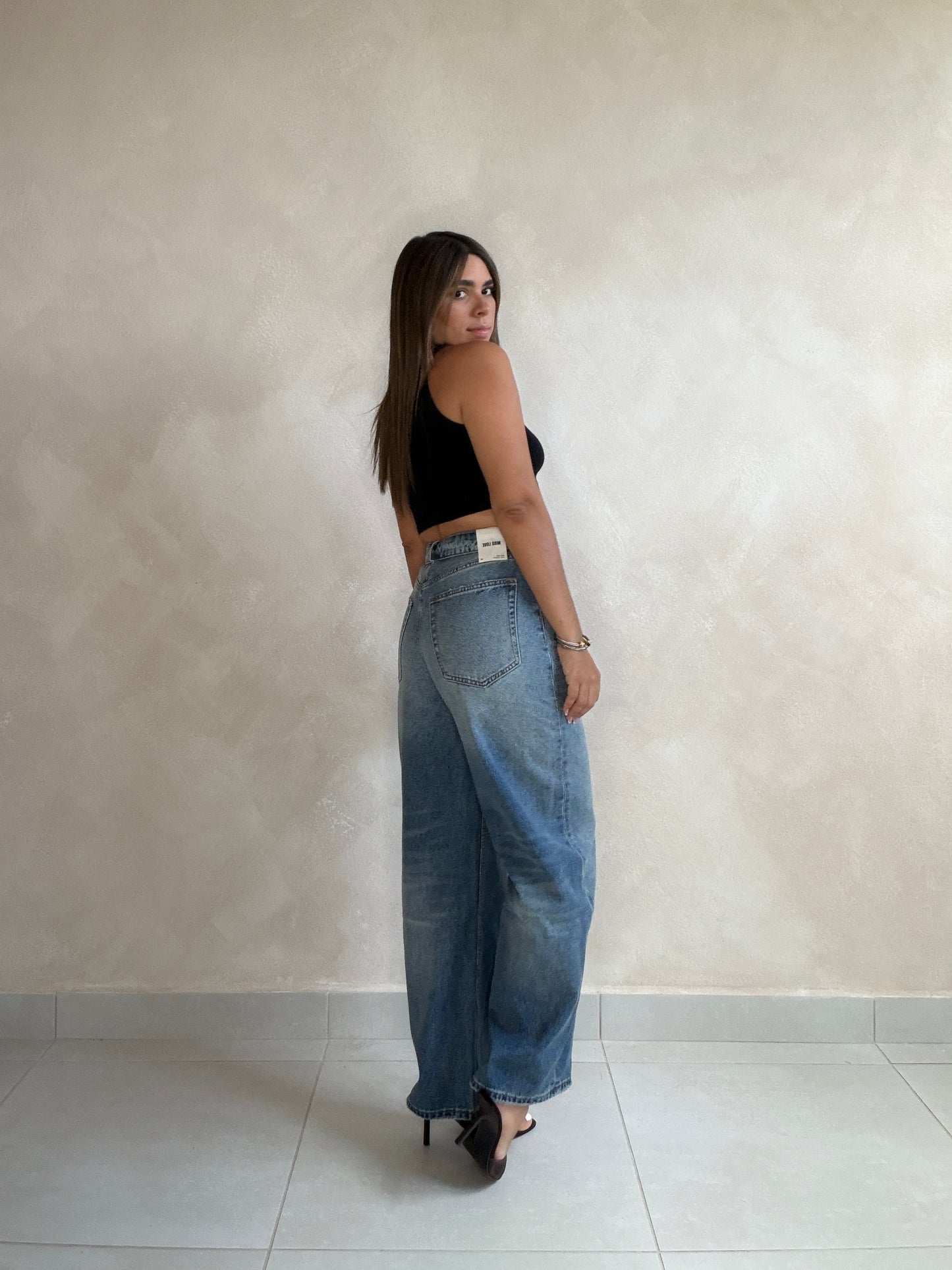 FOLDED JEANS