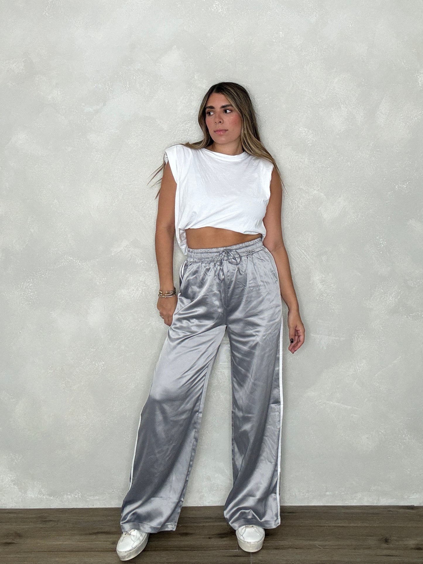 SPORTY SILVER PANT