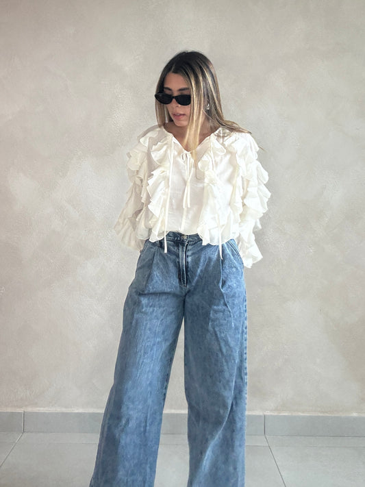 RUFFLE TOP