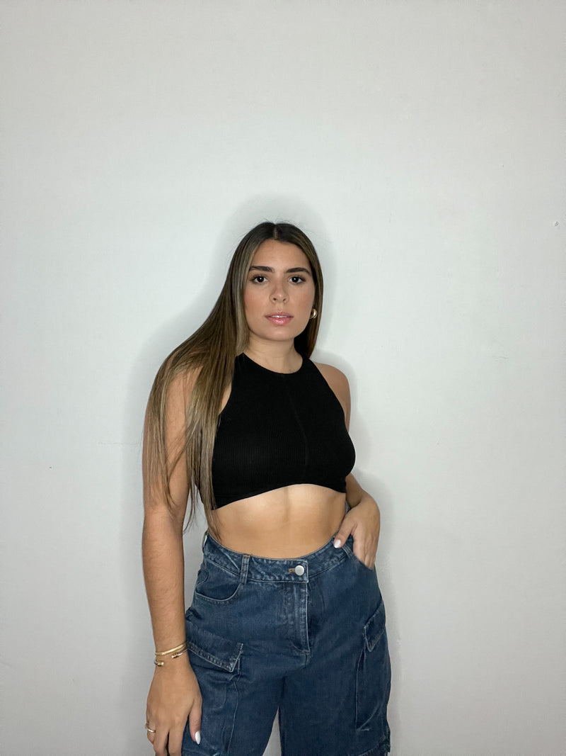 BLK BASIC CROP